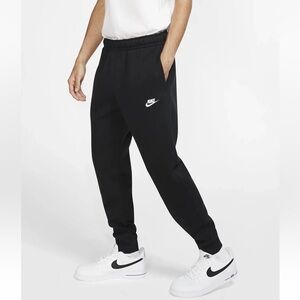 Nike Men's Sportswear Black Fleece Jogger Pants- Size Medium Classic Sweatpants